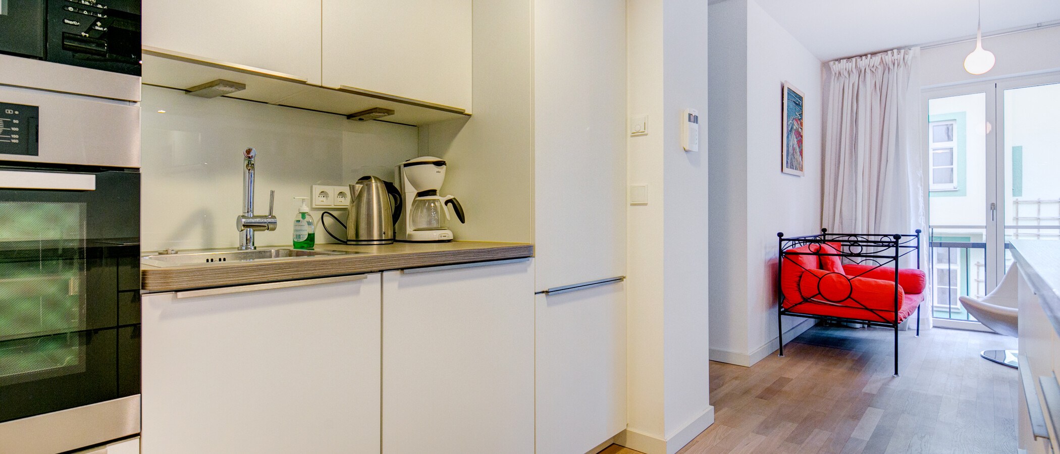 Wohnung München Maxvorstadt - Universitätsviertel 03 Küche 9869