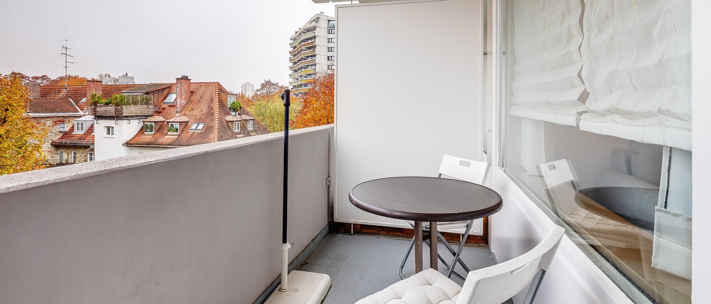 Wohnung München Schwabing-Nord (zw. Leopoldstraße & Englischen Garten) 01 Balkon 9873