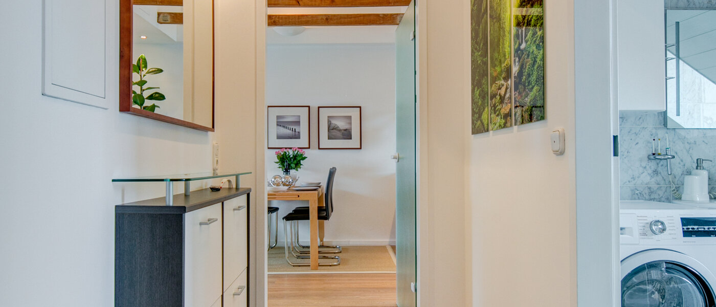 Dachgeschosswohnung München Thalkirchen 01 Flur/Gang 9893