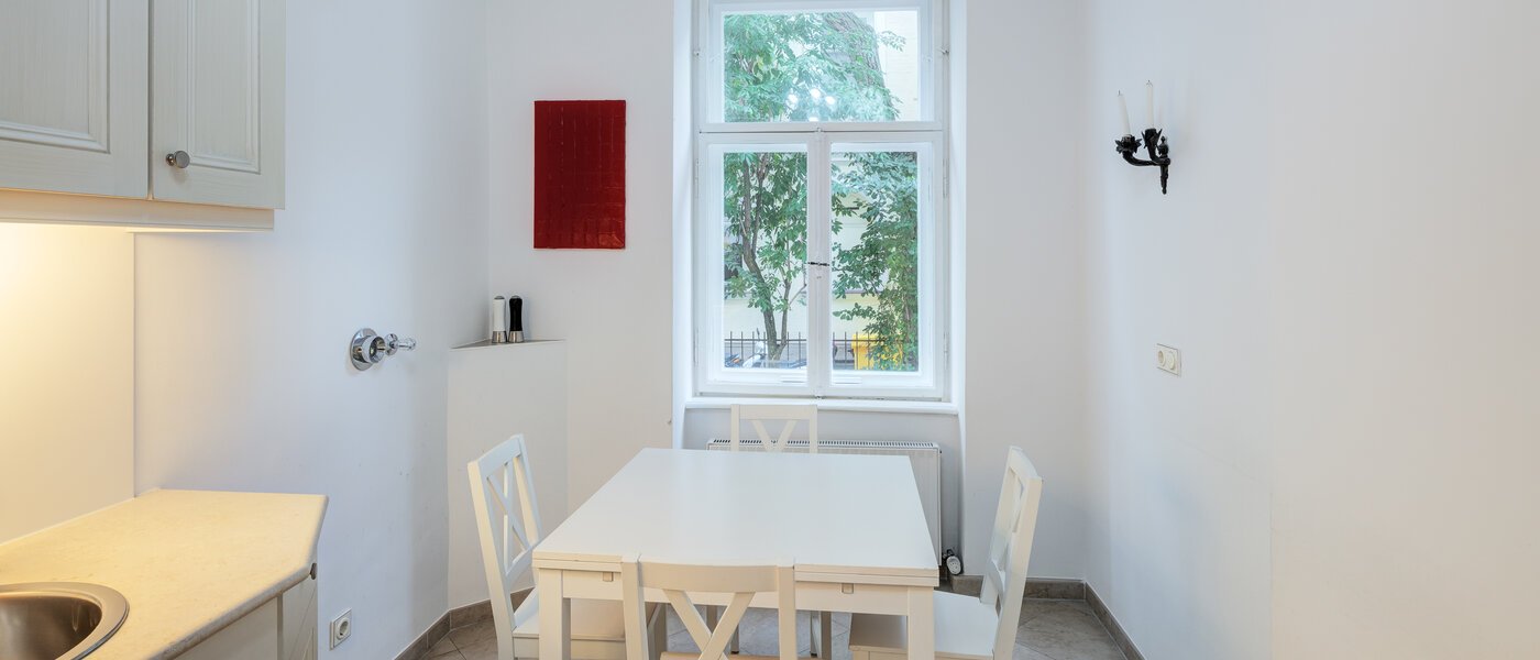 Wohnung München Schwabing-Nord (zw. Belgrad- & Leopoldstraße) 02 Küche 9895