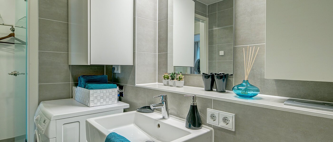 Wohnung München Schwabing-Georgenschwaige 02 Badezimmer 9904