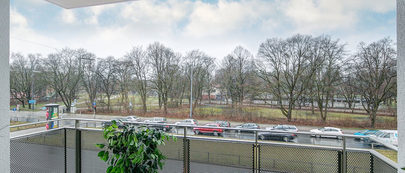 Wohnung München Schwabing-Georgenschwaige 02 Balkon 9904