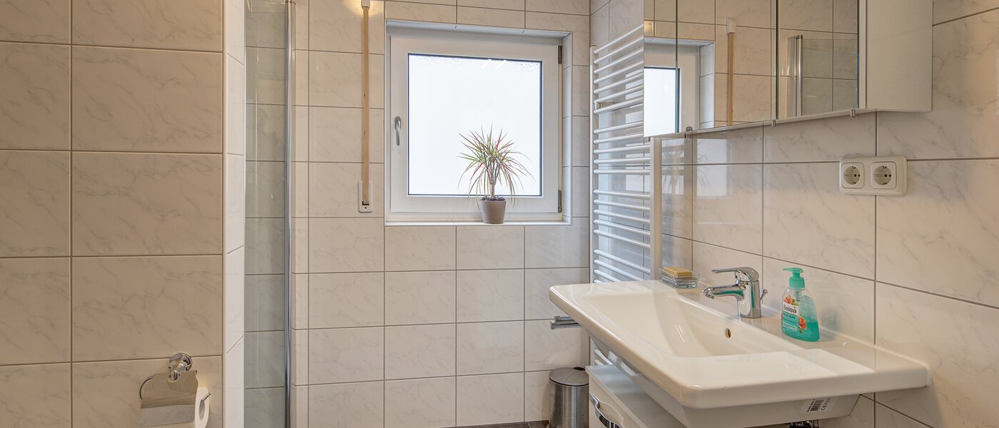 Wohnung München Freimann 01 Badezimmer 9914