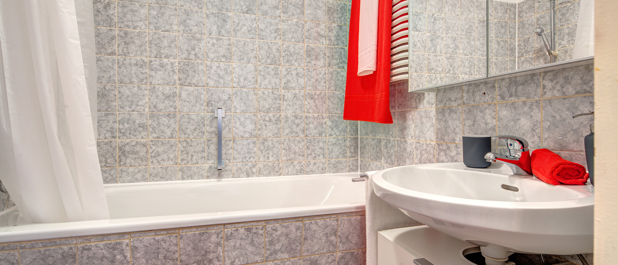 Wohnung München Oberföhring 01 Badezimmer 9926