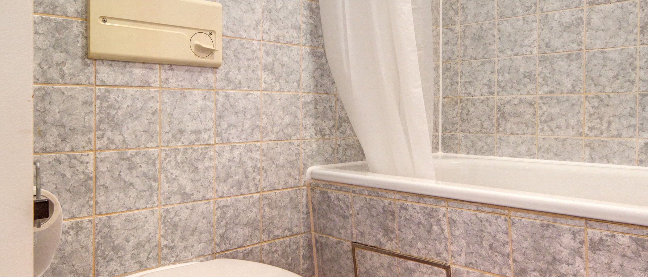 Wohnung München Oberföhring 03 Badezimmer 9926
