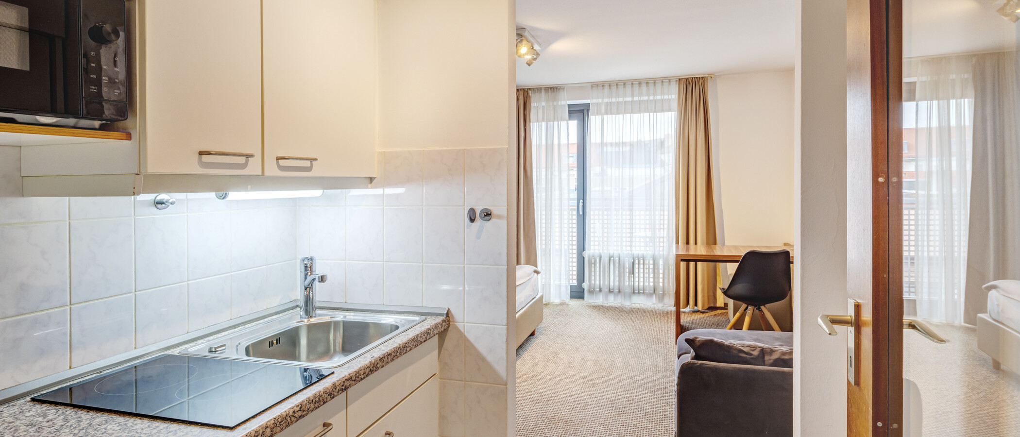 Apartment München Maxvorstadt 02 Küche 9951