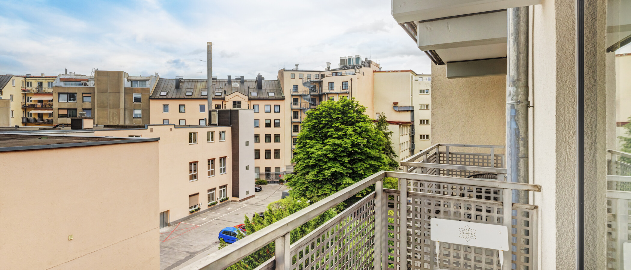 Apartment München Maxvorstadt 01 Balkon 9951