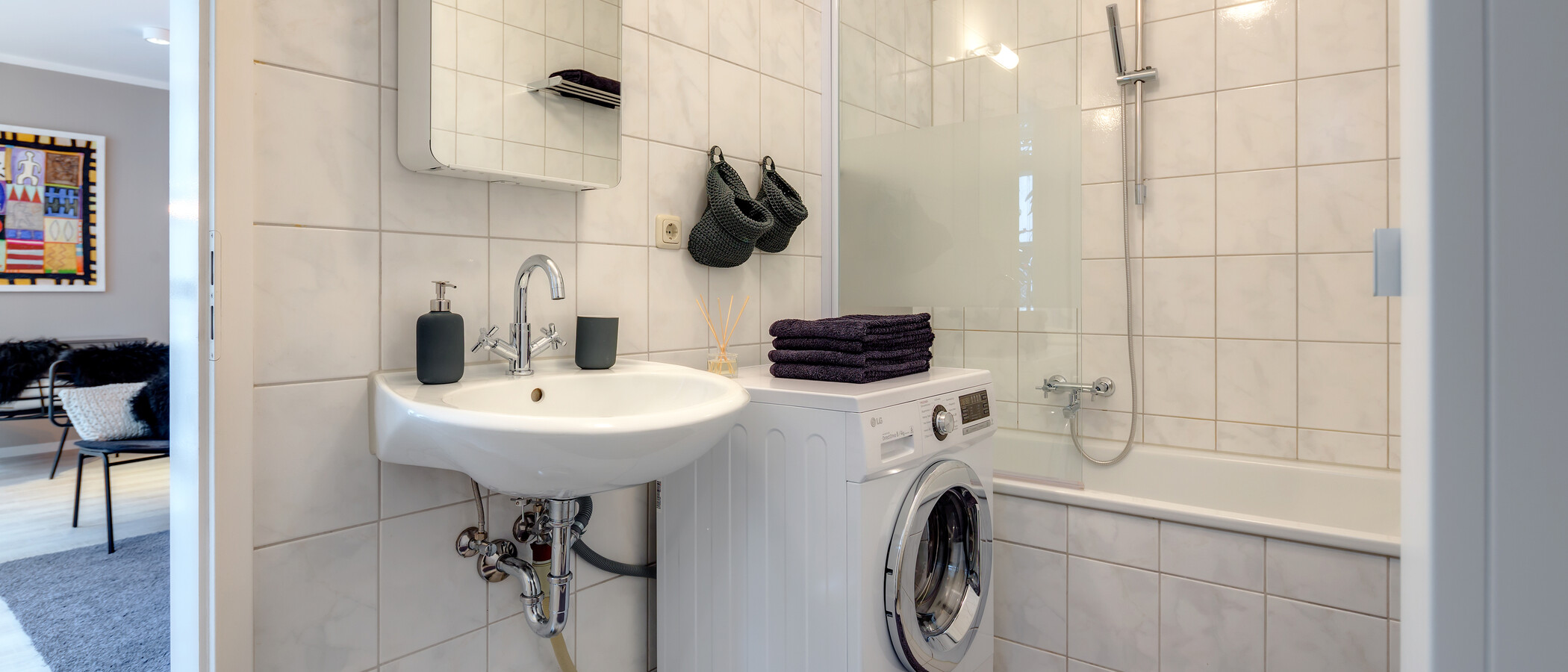 Wohnung München Schwabing-West (rund um den Hohenzollernplatz) 01 Badezimmer 9957