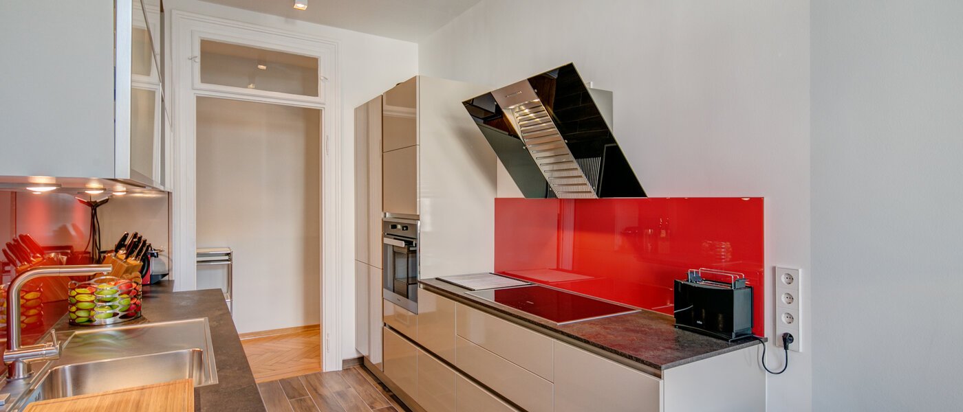 Wohnung München Gärtnerplatzviertel 04 Küche 9966