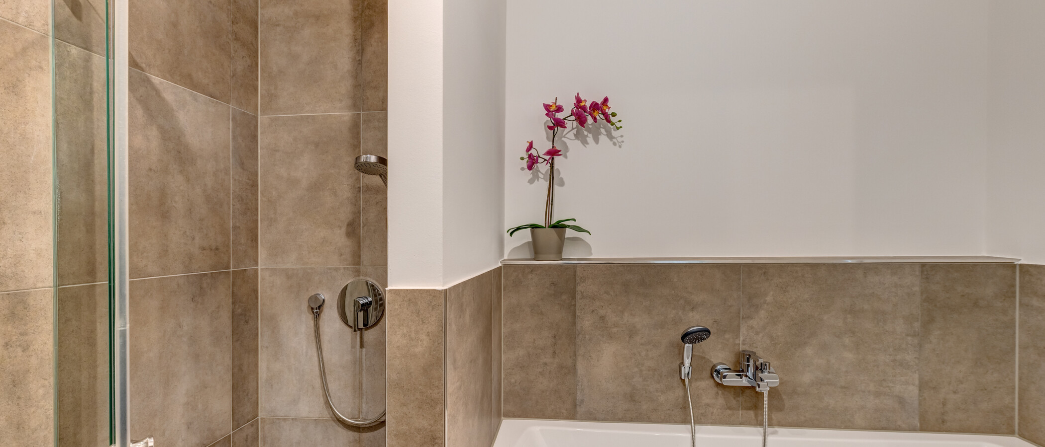 Wohnung München Ludwigsvorstadt 02 1. Badezimmer 9983