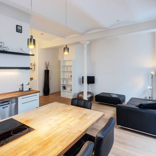 Wohnung mit 2.5 Zimmern | München-Isarvorstadt | 10154