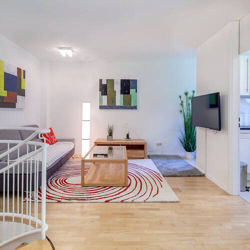 Wohnung mit 2 Zimmern | München-Milbertshofen | 10158