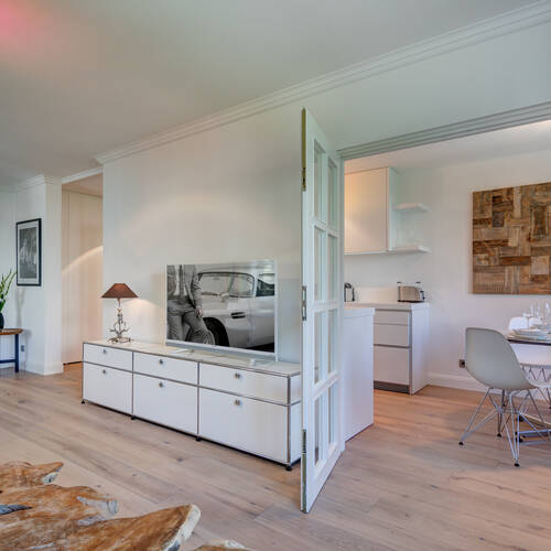 Wohnung mit 2.5 Zimmern | München-Lehel | 10606