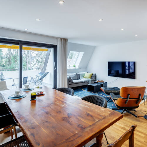 Dachgeschosswohnung mit 2 Zimmern | München-Trudering | 10634