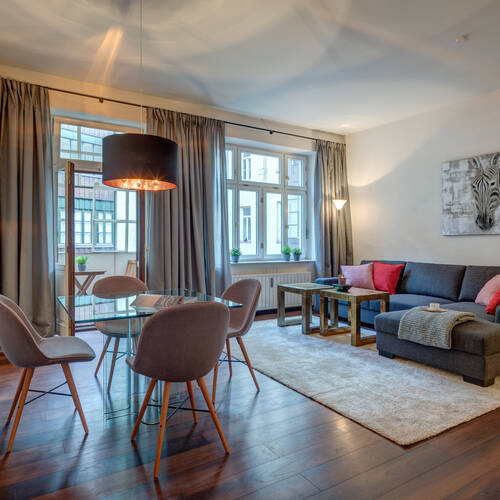 Wohnung mit 2 Zimmern | München-Lehel | 10748