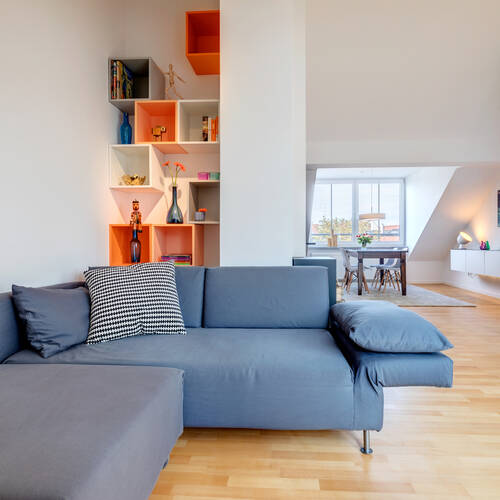 Dachgeschosswohnung mit 2 Zimmern | München-Schwabing | 10759