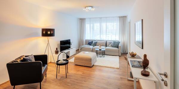 Wohnung mit 2 Zimmern | München-Schwabing | 11020