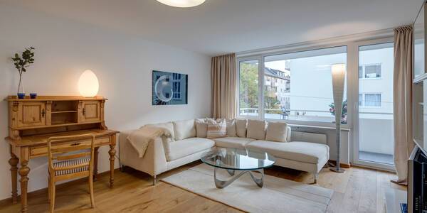 Wohnung mit 3 Zimmern | München-Schwabing | 11895