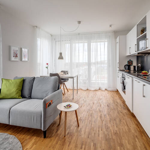 Wohnung mit 2 Zimmern | München-Perlach | 12155