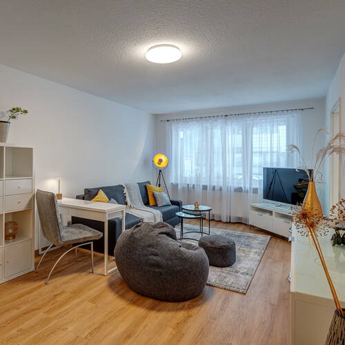 Wohnung mit 3 Zimmern | München-Neuhausen | 12163