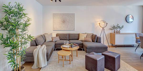 Wohnung mit 4 Zimmern | München-Schwabing | 12475