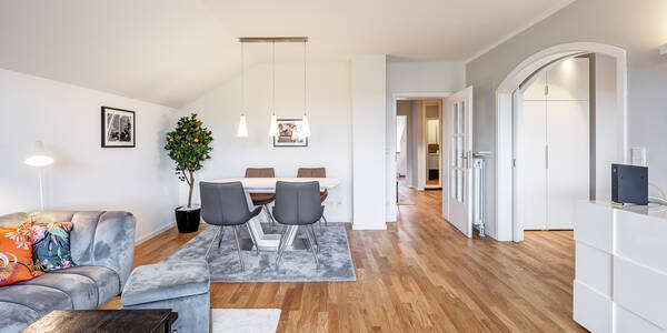 Wohnung mit 2.5 Zimmern | Unterhaching | 12705