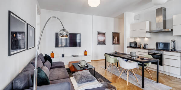 Wohnung mit 3 Zimmern | München-Isarvorstadt | 12894