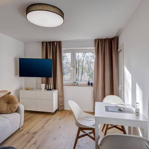 Wohnung mit 2 Zimmern | München-Bogenhausen | 12895