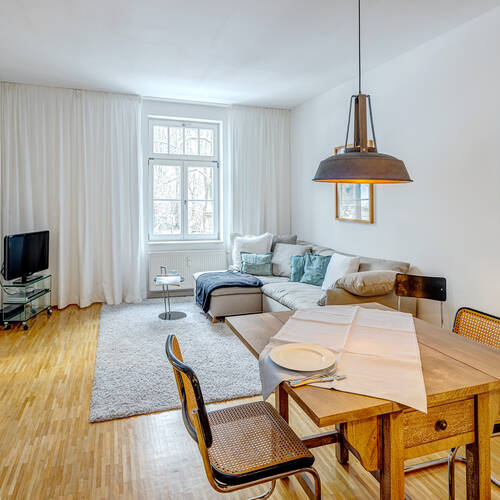 Wohnung mit 2 Zimmern | München-Au-Haidhausen | 13278