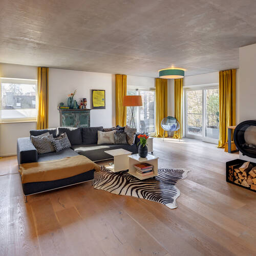 Penthousewohnung mit 2.5 Zimmern | München-Solln | 13410