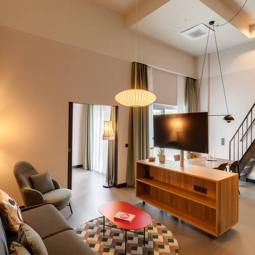 Maisonettewohnung mit 2.5 Zimmern | München-Neuperlach | 13536