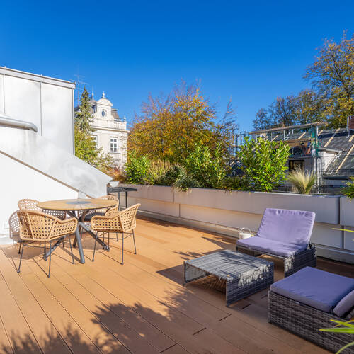 Dachterrassenwohnung mit 3 Zimmern | München-Solln | 13689