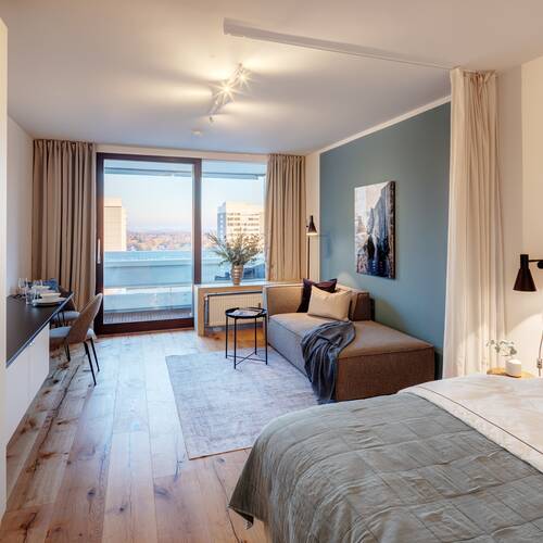 Wohnung mit 1 Zimmer | München-Arabellapark | 13725