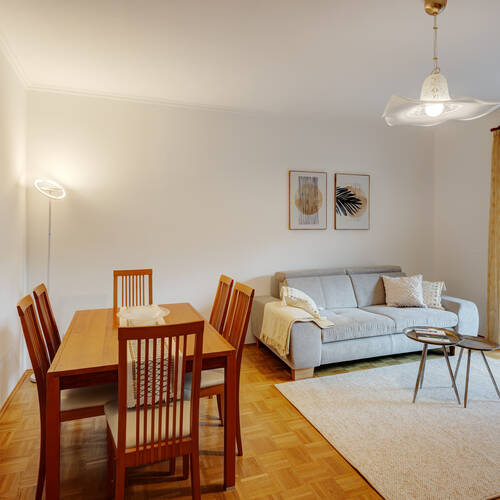 Wohnung mit 4 Zimmern | München-Schwabing-West | 13736