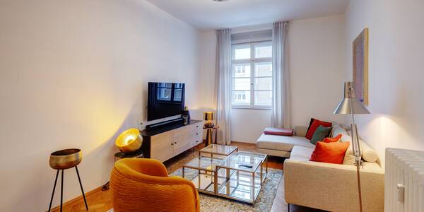 Wohnung mit 4 Zimmern | München-Maxvorstadt | 13761