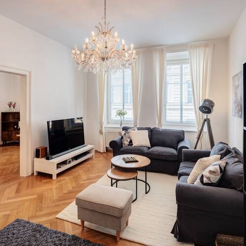 Wohnung mit 5.5 Zimmern | München-Altstadt | 14028