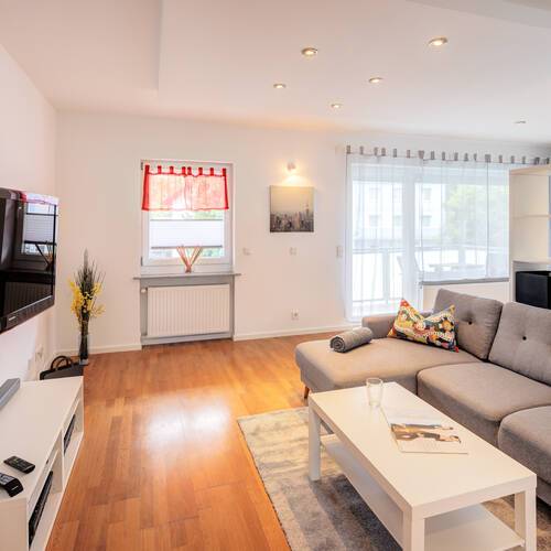 Wohnung mit 1.5 Zimmern | München-Forstenried | 14109