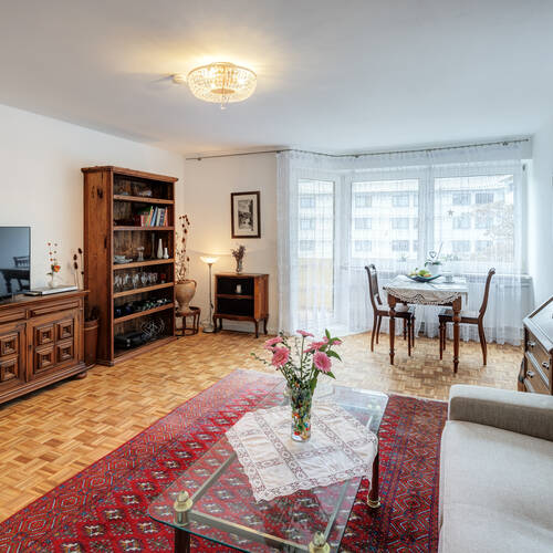 Wohnung mit 2.5 Zimmern | München-Bogenhausen | 14181