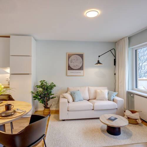 Wohnung mit 2 Zimmern | München-Neuhausen | 14300