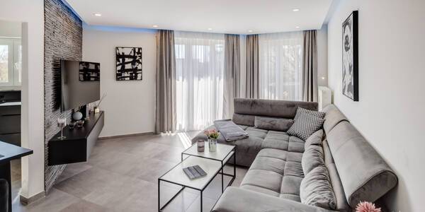 Wohnung mit 2 Zimmern | Haar | 14382