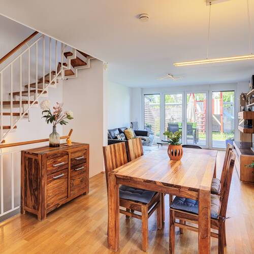 Reiheneckhaus mit 5 Zimmern | Karlsfeld | 14478