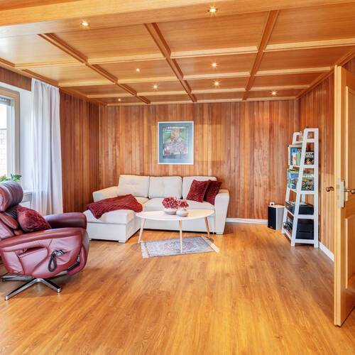 Doppelhaushälfte mit 5 Zimmern | München-Lochhausen | 14662