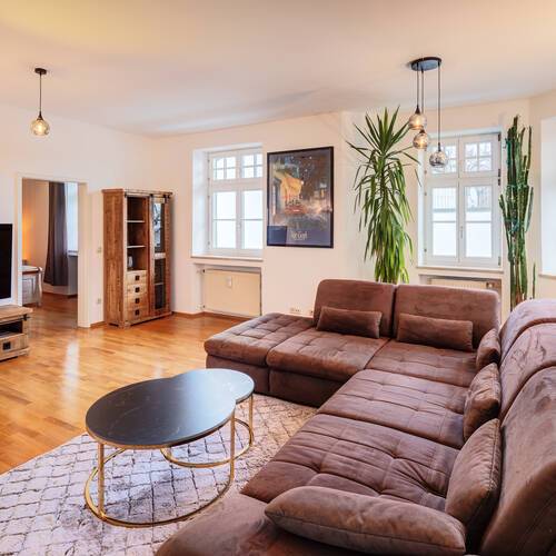 Wohnung mit 3 Zimmern | München-Moosach | 14720