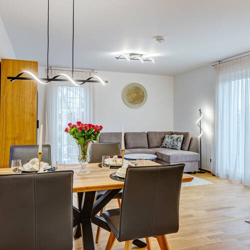 Wohnung mit 3 Zimmern | München-Am Hart | 14808