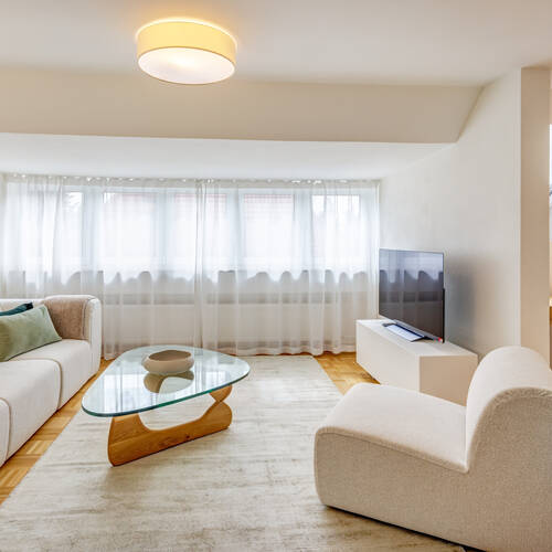 Dachgeschosswohnung mit 2.5 Zimmern | München-Harlaching | 14993