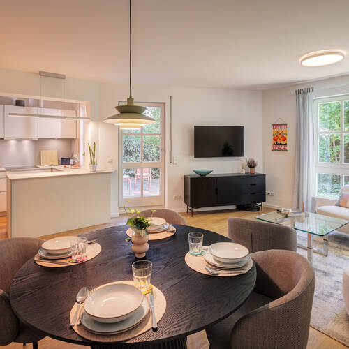 Gartenwohnung mit 2 Zimmern | München-Gärtnerplatzviertel | 15016