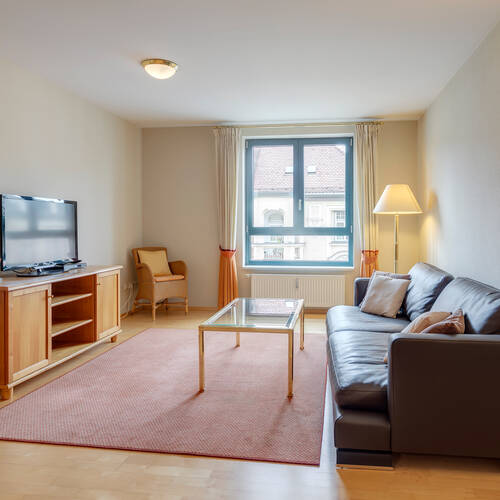 Wohnung mit 2 Zimmern | München-Maxvorstadt | 180