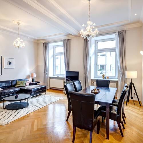 Wohnung mit 3 Zimmern | München-Gärtnerplatzviertel | 3036