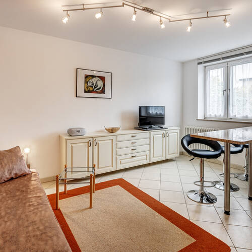 Wohnung mit 2 Zimmern | München-Bogenhausen | 4053