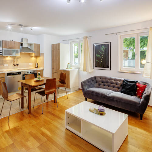 Wohnung mit 2 Zimmern | München-Sendling-Westpark | 4124